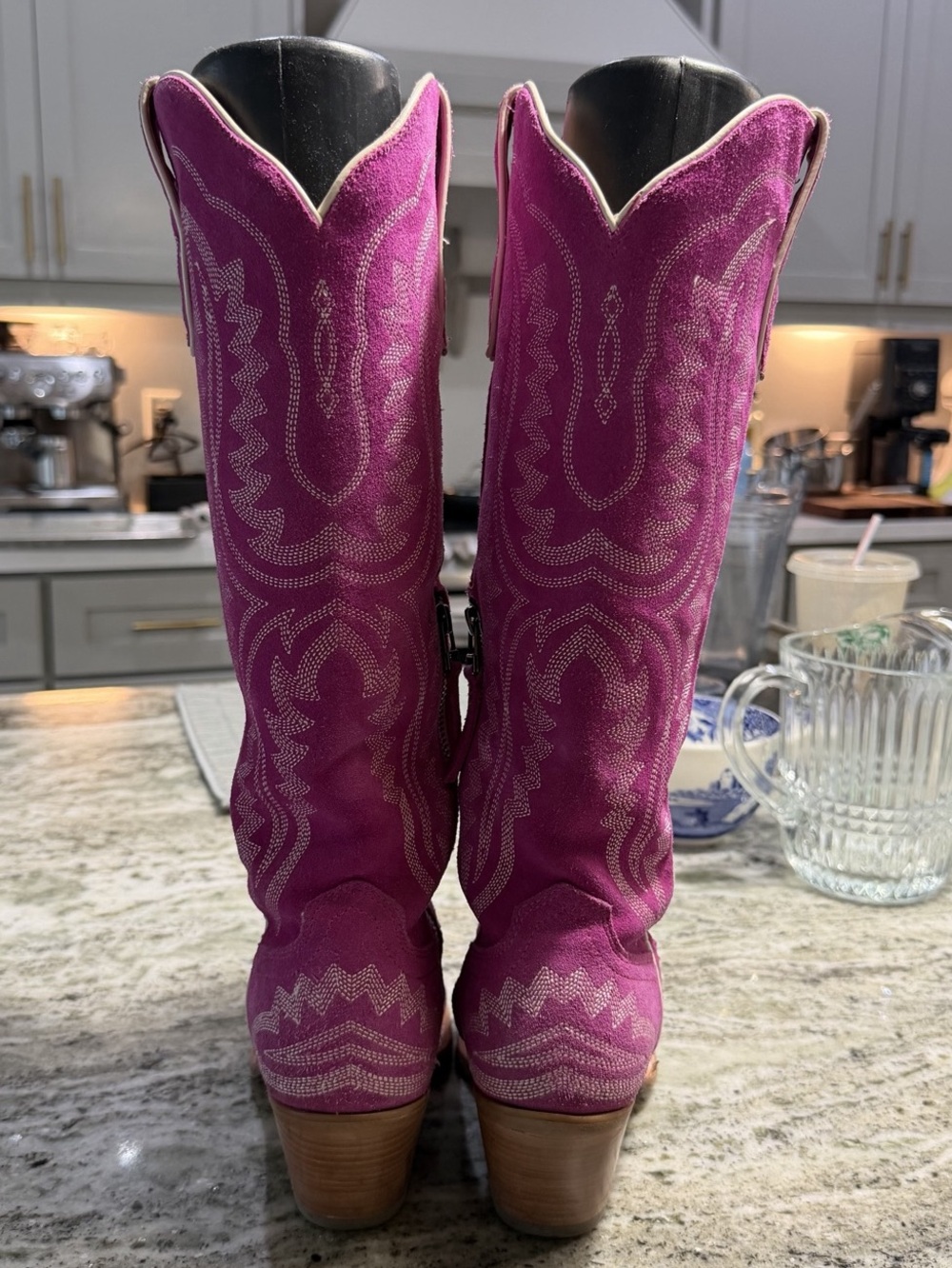 Ariat Casanova Cowboy Western Boot Embroidered Western Boots Pink Magenta 7B